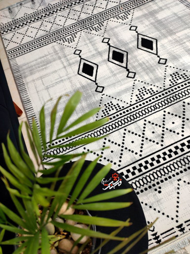 فرش ماشینی سیزان طرح ۴۱۱۲۲ نقره ای مدرن